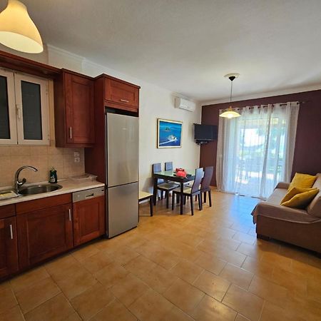 Glyfada Beachfront Apartment A3G المظهر الخارجي الصورة
