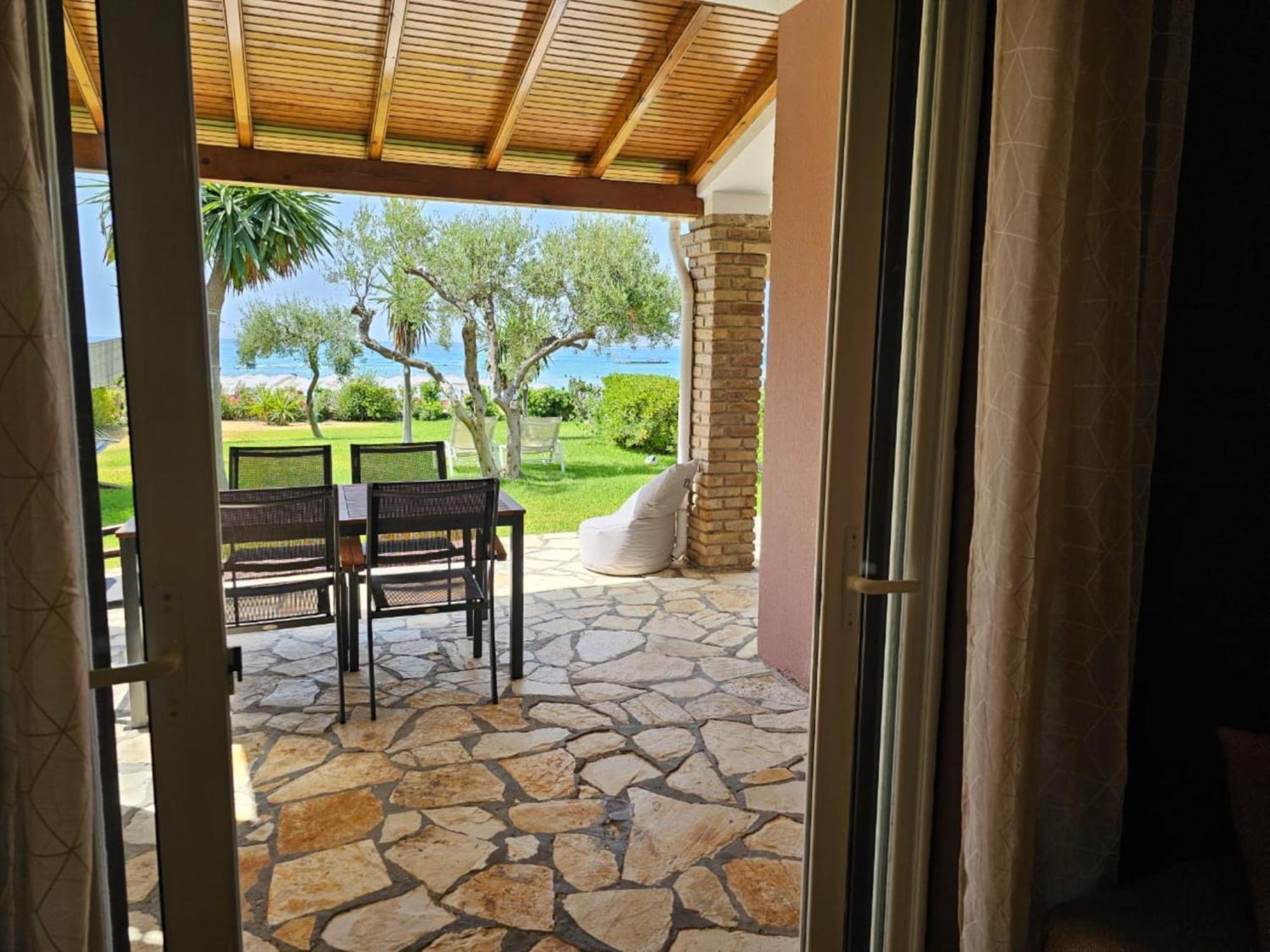 Glyfada Beachfront Apartment A3G المظهر الخارجي الصورة