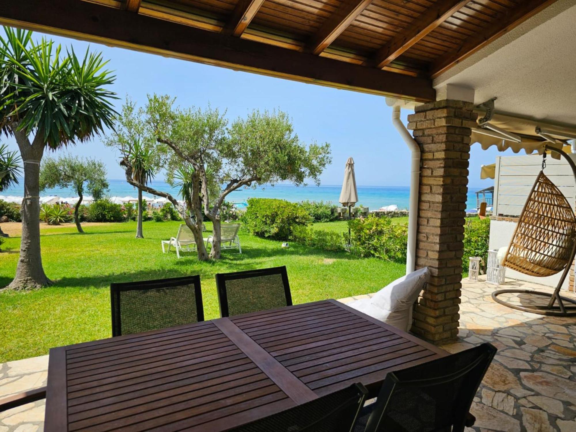 Glyfada Beachfront Apartment A3G المظهر الخارجي الصورة
