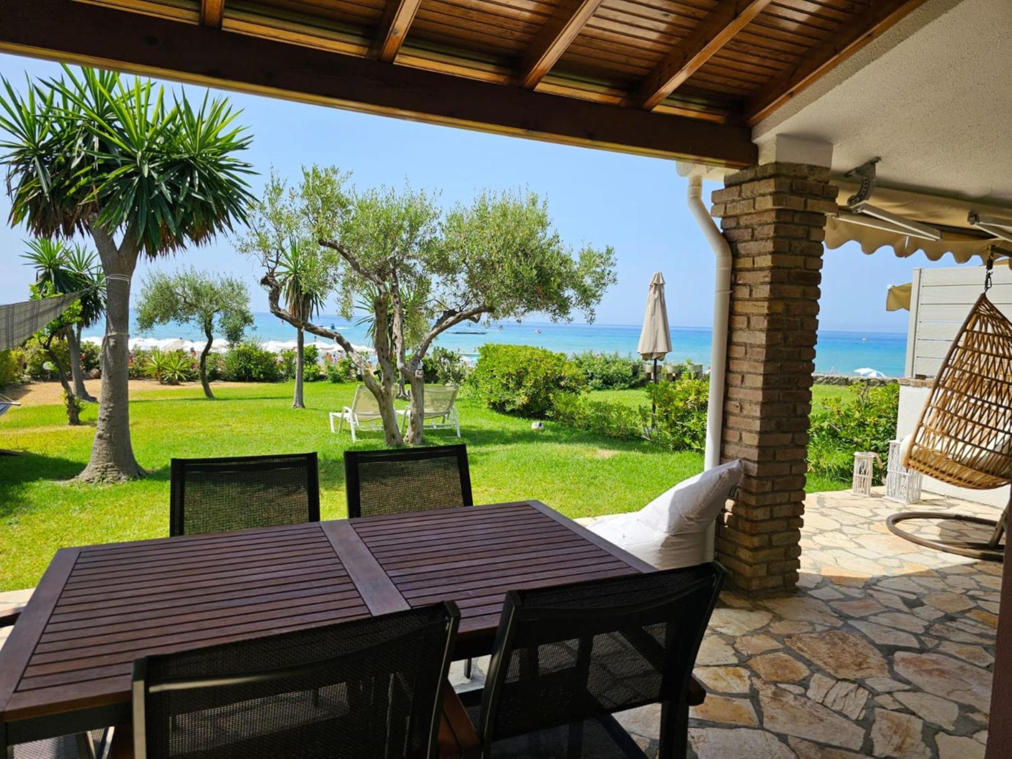 Glyfada Beachfront Apartment A3G المظهر الخارجي الصورة