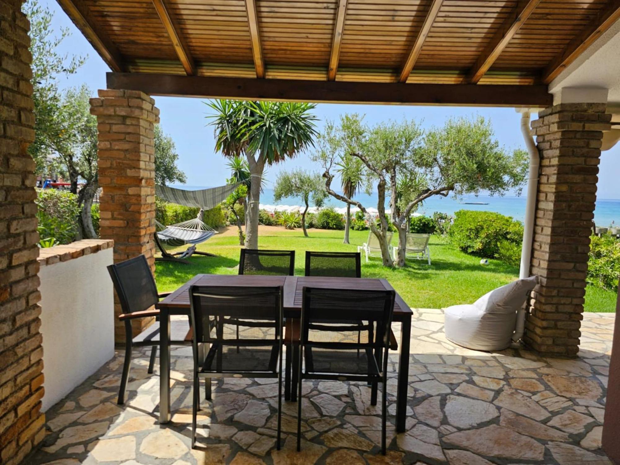 Glyfada Beachfront Apartment A3G المظهر الخارجي الصورة